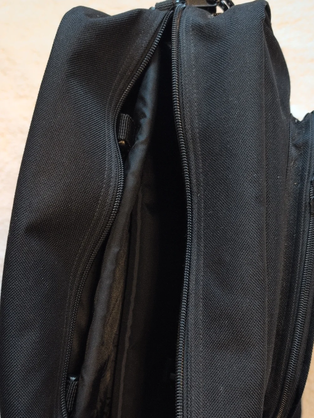 Black Swiss Messenger Bag / Backpack